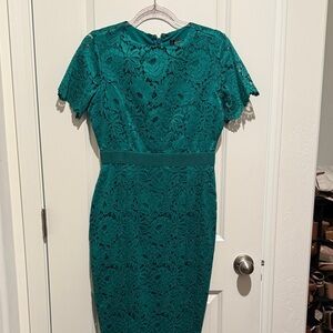New-Alexia Admor Teal Lace Midi Dress